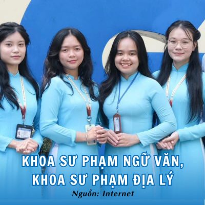 Sinh viên khoa sư phạm Ngữ Văn, sư phạm Địa Lý trong bộ áo dài xinh đẹp