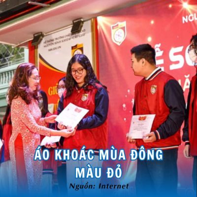 Áo khoác mùa đông màu đỏ